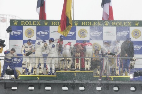 Og så er der champagne
(Foto: Audi Motorsport)
